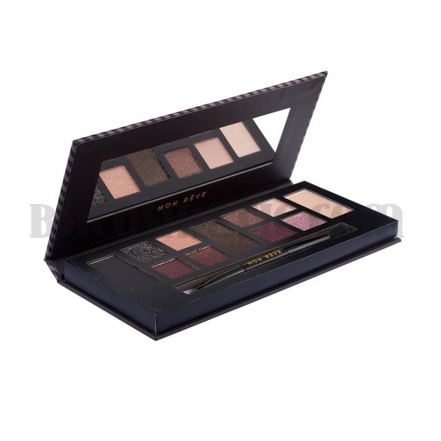 Палитра сенки за очи 11 цвята Mon Reve Totally Charmed Eyeshadow Palette