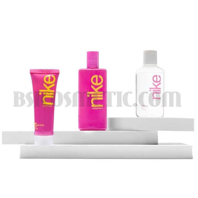 Nike Pink Комплект за жени Nike Pink Комплект за жени