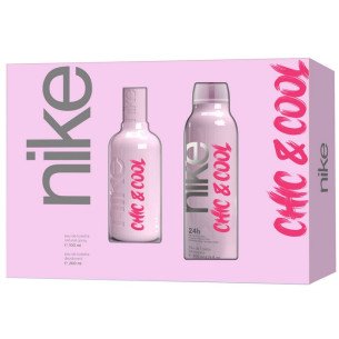 Nike Chic & Cool Комплект за жени Nike Chic & Cool Комплект за жени